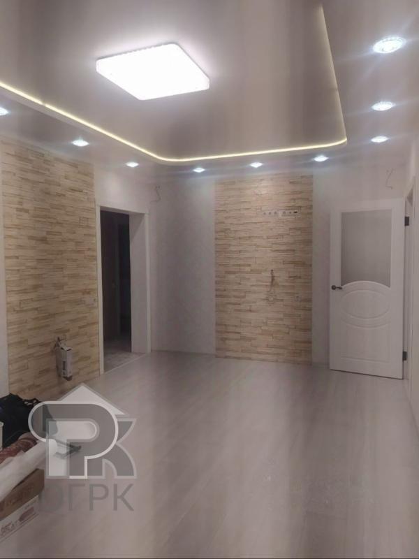 3-комн. квартира, 82 м², 3/22 этаж