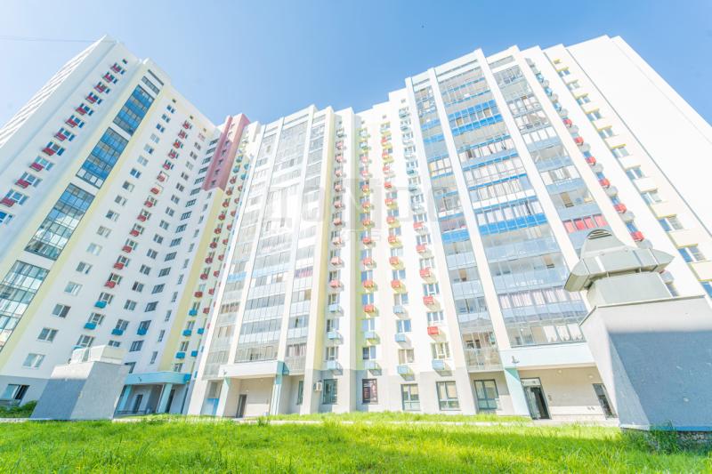 2-комн. квартира, 62 м², 13/13 этаж