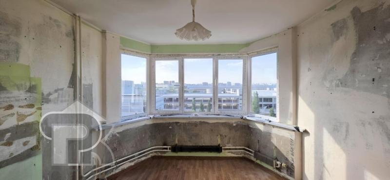 3-комн. квартира, 76 м², 8/14 этаж