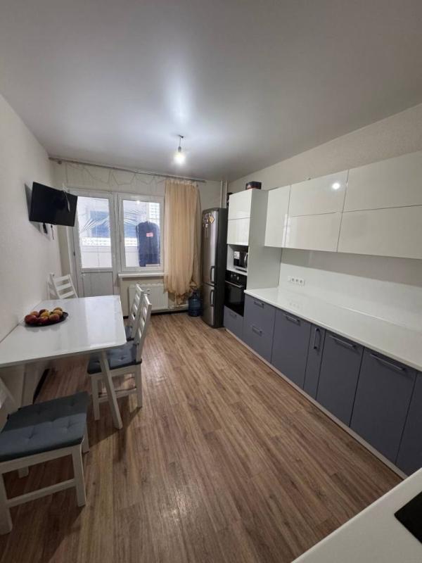 3-комн. квартира, 78 м², 4/17 этаж
