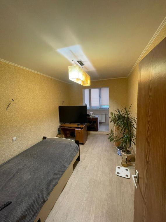 3-комн. квартира, 68 м², 10/10 этаж