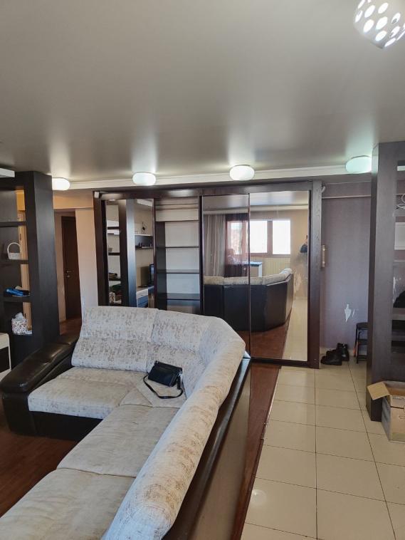 3-комн. квартира, 64 м², 5/5 этаж