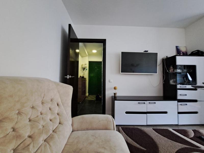 2-комн. квартира, 48 м², 3/5 этаж