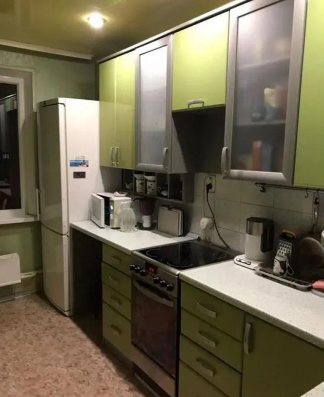 3-комн. квартира, 64 м², 10/10 этаж
