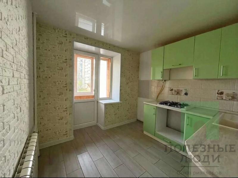 2-комн. квартира, 56 м², 1/5 этаж