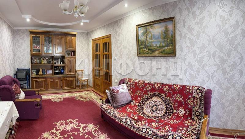 2-комн. квартира, 54 м², 3/5 этаж