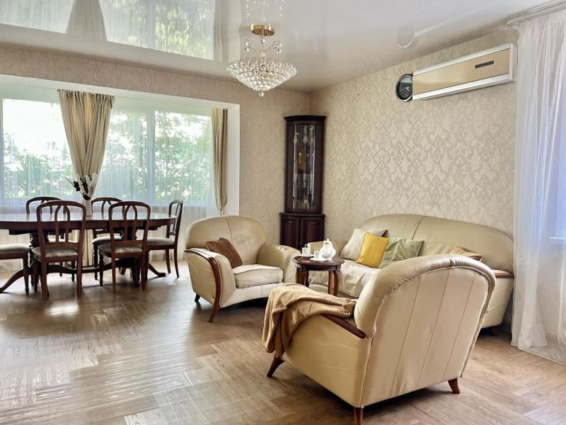 4-комн. квартира, 125 м², 1/6 этаж