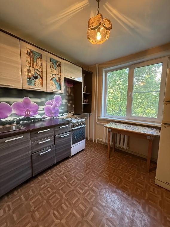 3-комн. квартира, 68 м², 3/9 этаж