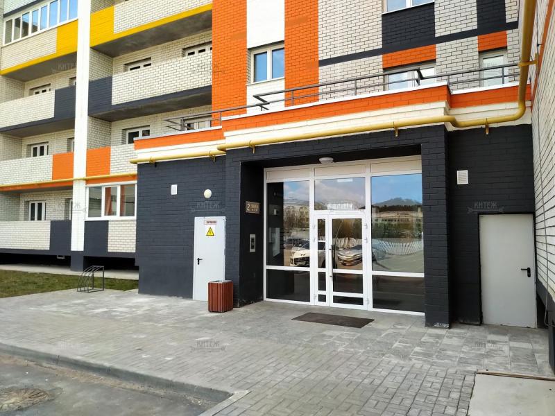 2-комн. квартира, 74 м², 7/9 этаж