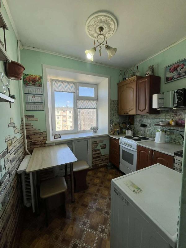3-комн. квартира, 57 м², 4/5 этаж