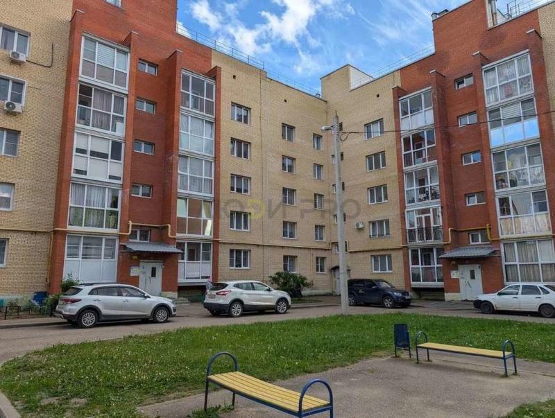 1-комн. квартира, 38 м², 5/5 этаж