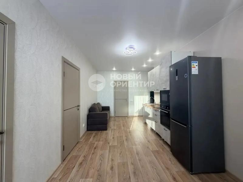2-комн. квартира, 47 м², 21/25 этаж