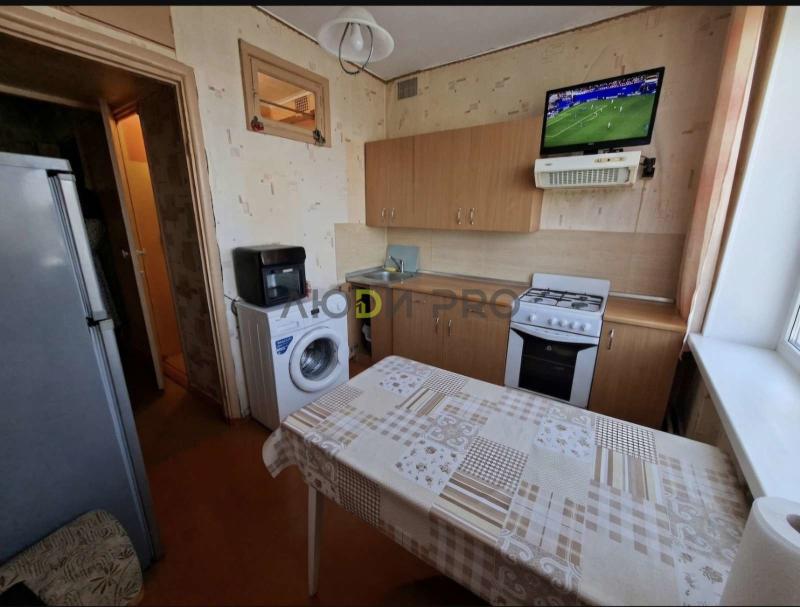 2-комн. квартира, 47 м², 8/9 этаж