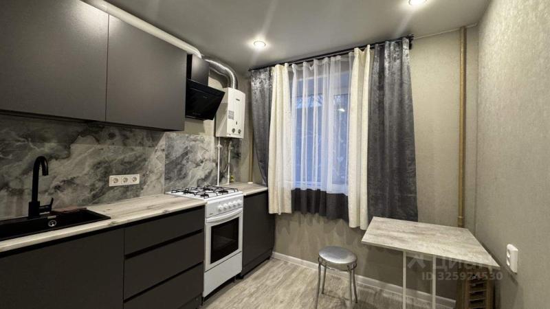 1-комн. квартира, 30 м², 3/5 этаж
