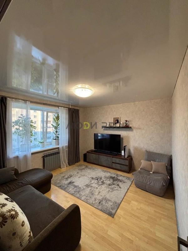 2-комн. квартира, 47 м², 6/10 этаж