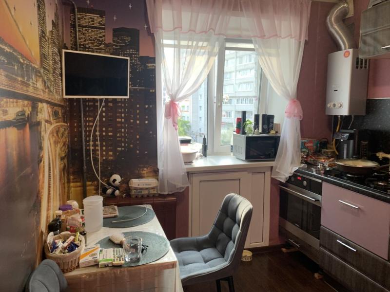 2-комн. квартира, 42 м², 5/5 этаж