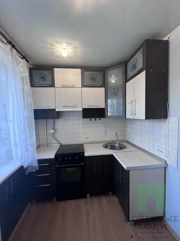 2-комн. квартира, 40 м², 5/5 этаж
