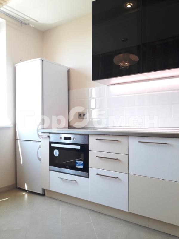 2-комн. квартира, 55 м², 9/14 этаж