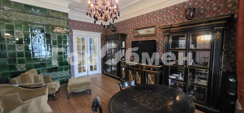 3-комн. квартира, 133 м², 4/8 этаж