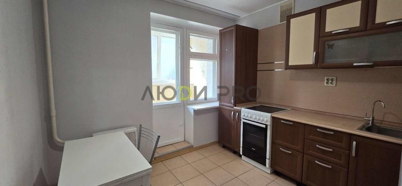 2-комн. квартира, 51 м², 3/11 этаж