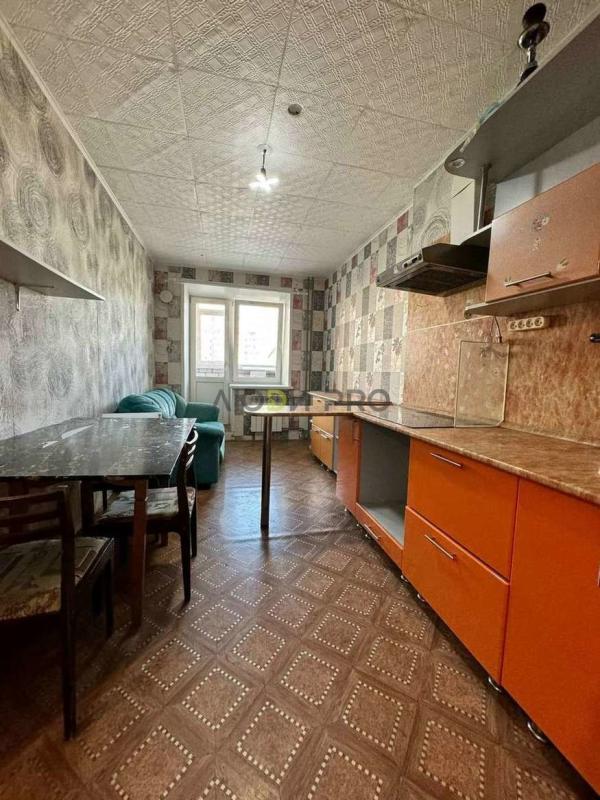 2-комн. квартира, 47 м², 2/12 этаж