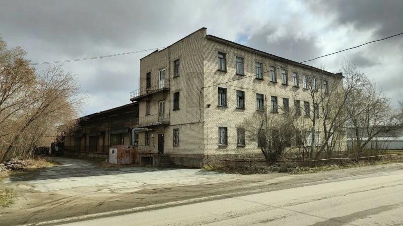 Производство, 1 700 м²