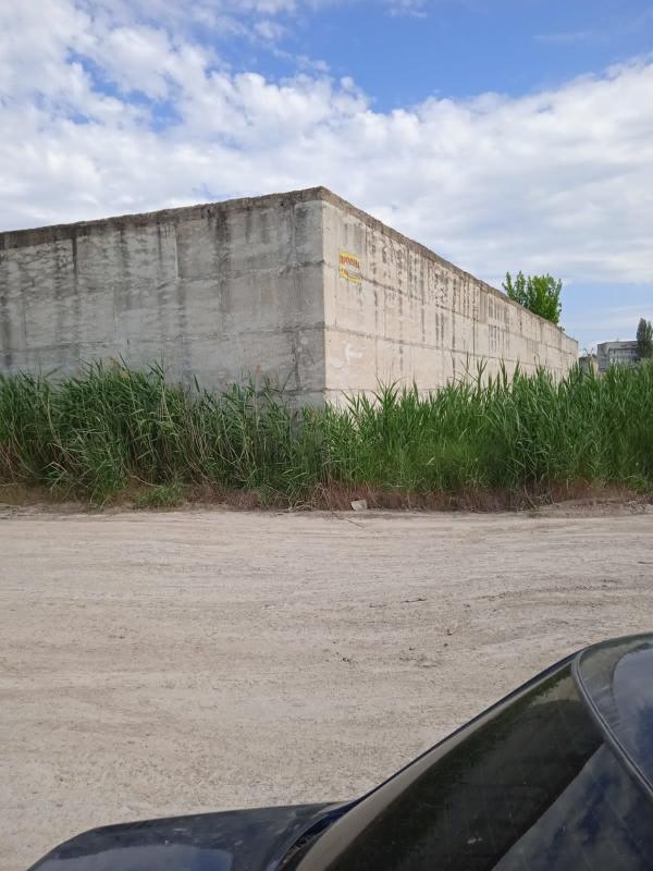Производство, 7 400 м²