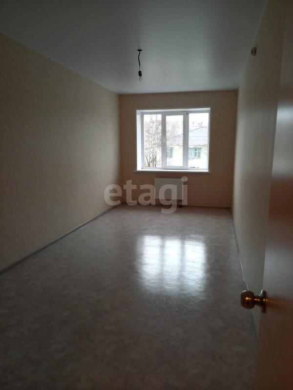 2-комн. квартира, 60 м², 2/9 этаж