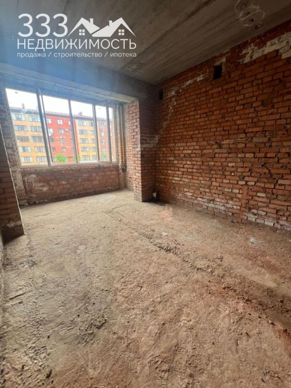 2-комн. квартира, 68 м², 4/5 этаж