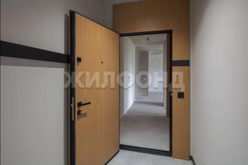 3-комнатная квартира, 140 м2