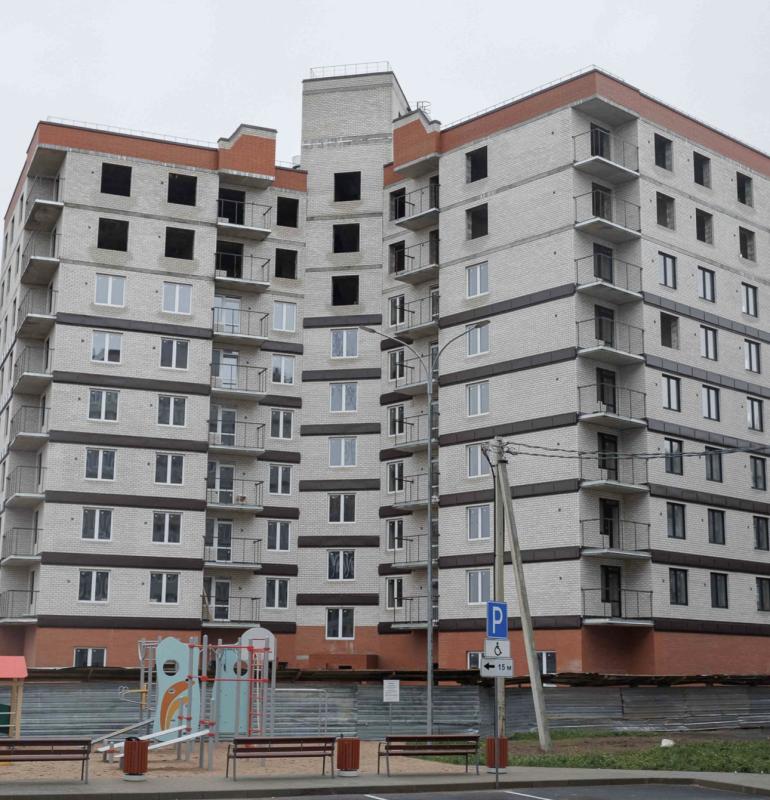 Новостройка, Псковская область, дер. Борисовичи, ЖК Спортивный Квартал, Балтийская улица, 13. Фото 1
