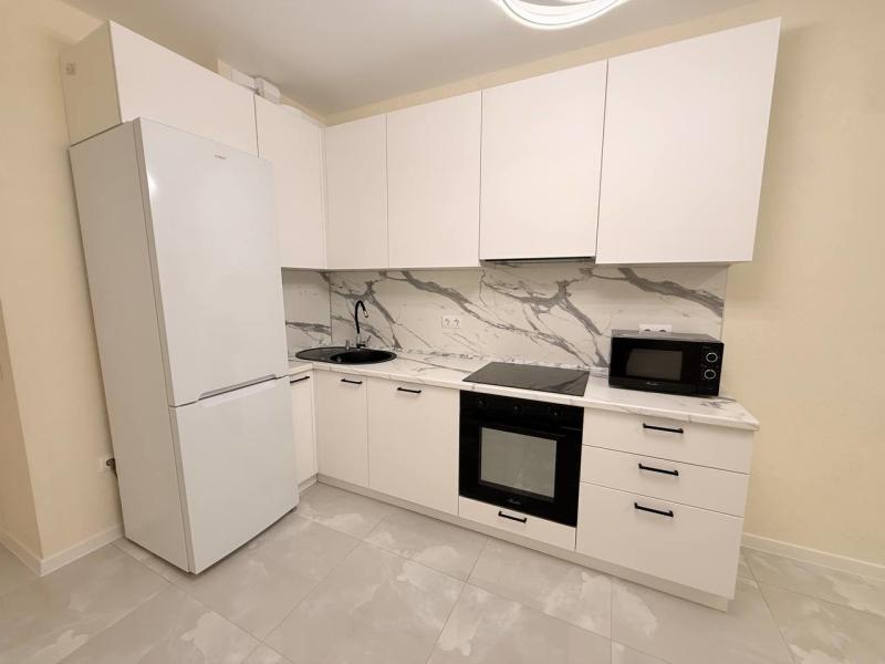 3-комн. квартира, 72 м², 12/16 этаж