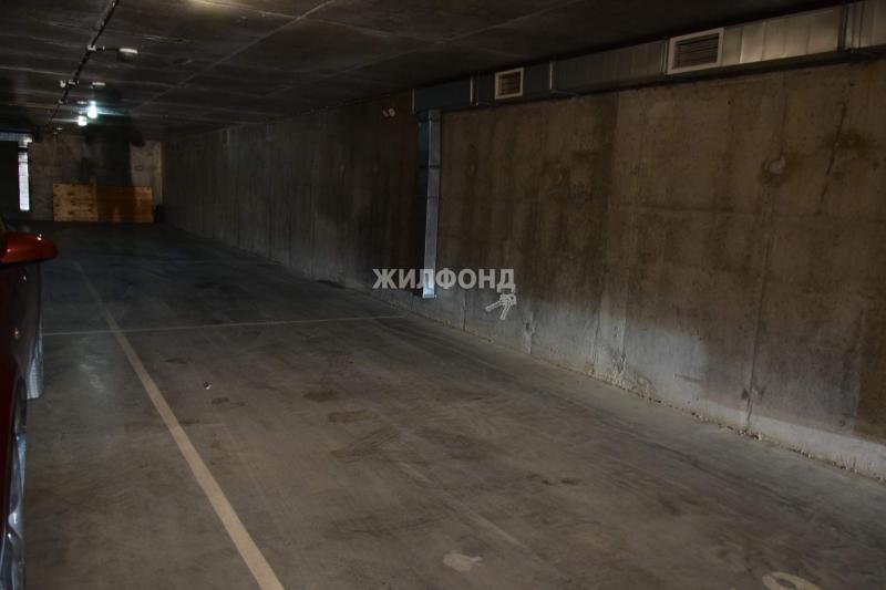 Машиноместо, 36 м²