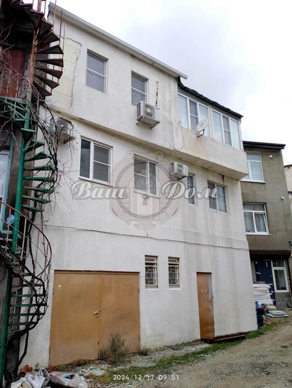 Гараж, 189 м²