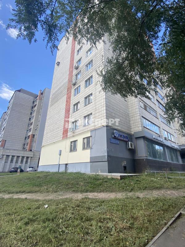 Машиноместо, 18 м²