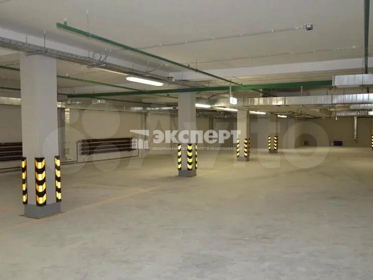 Машиноместо, 22 м²