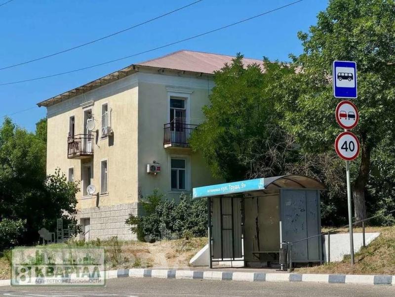 1 комната в 200-комнатной квартире