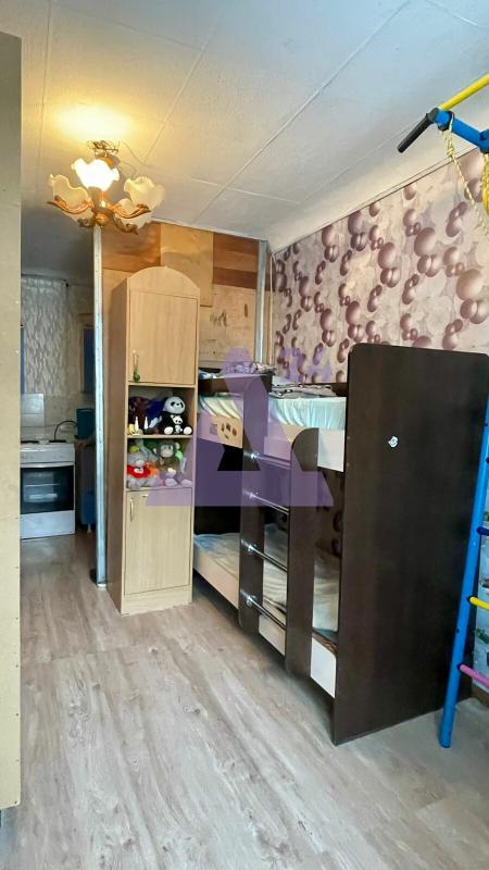 1 комната в 4-комнатной квартире, 17.9 м²