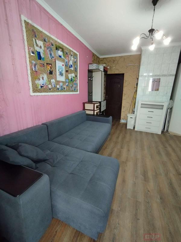 1 комната в 3-комнатной квартире