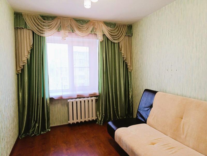 1 комната в 6-комнатной квартире, 10.7 м²