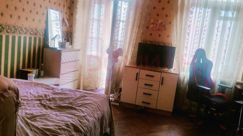 1 комната в 6-комнатной квартире, 18 м2