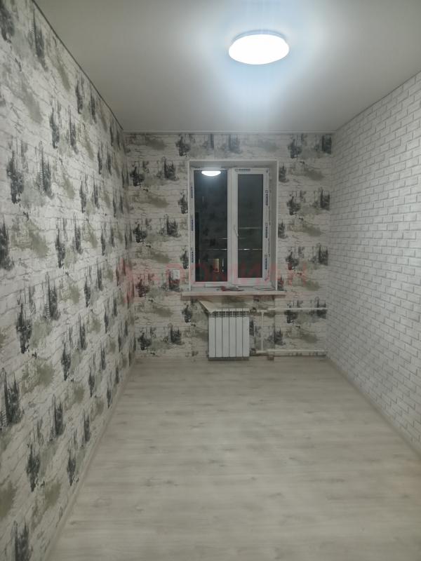 1 комната в 3-комнатной квартире, 13 м2