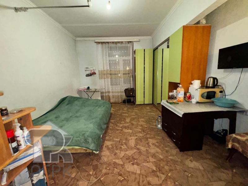 1 комната в 1-комнатной квартире, 18 м2