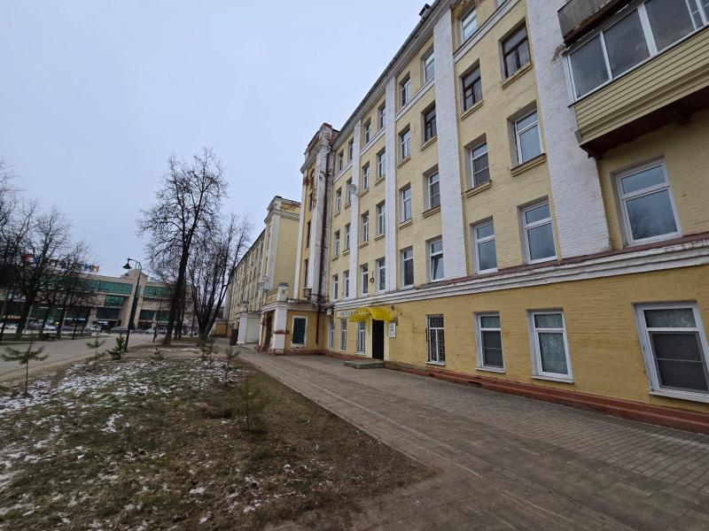 1 комната в 10-комнатной квартире, 11.1 м²