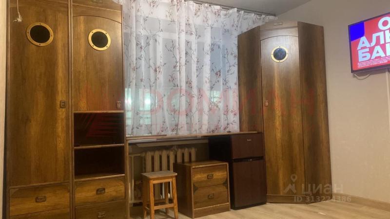 1 комната в 3-комнатной квартире, 14 м2