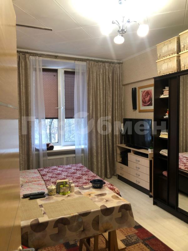 1 комната в 4-комнатной квартире, 16.6 м2