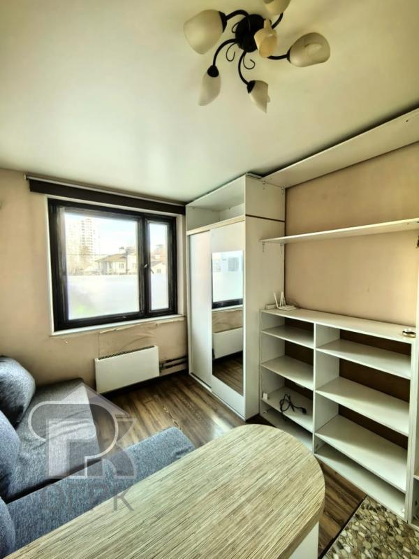 1 комната в 3-комнатной квартире, 18 м2