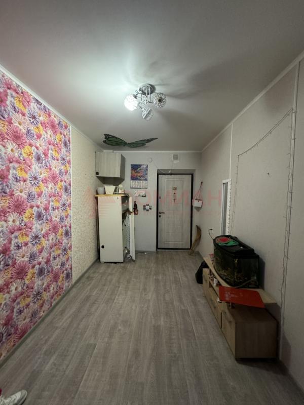 1 комната в 3-комнатной квартире, 11.6 м²