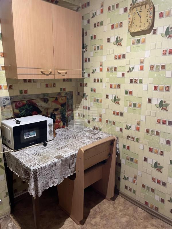 1 комната в 1-комнатной квартире, 18 м²