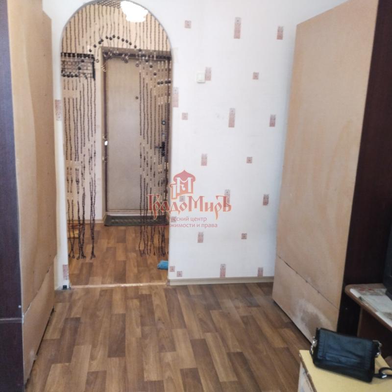 1 комната в 10-комнатной квартире, 14 м2